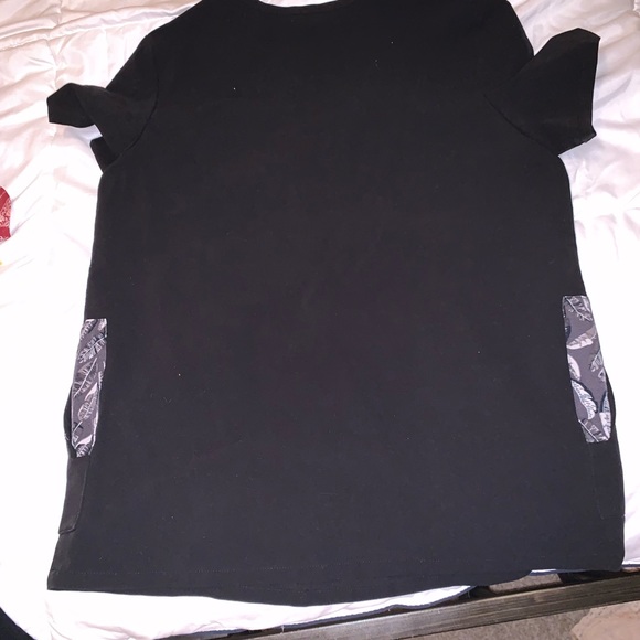 🛑SOLD🛑 FIGS Scrub Top - Picture 6 of 6